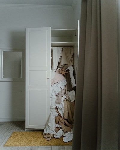 corner wardrobe ideas for small bedrooms